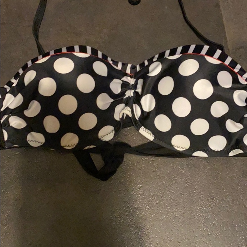Bathing suit - Picture 3 of 4